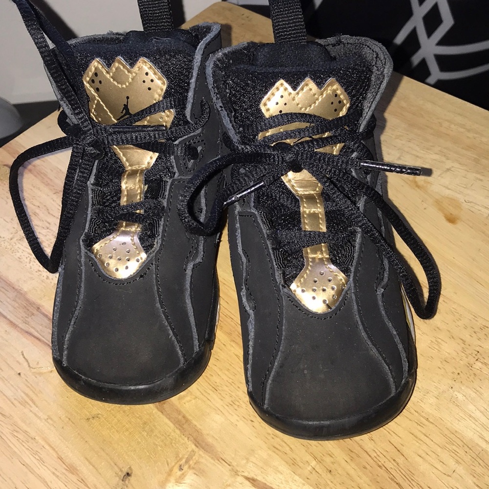 Jordan toddler sneakers